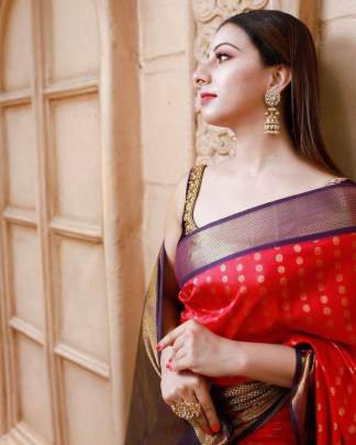 BEAUTIFUL RICH PALLU & JACQUARD WORK ON ALL OVER THE SAREE. Saree