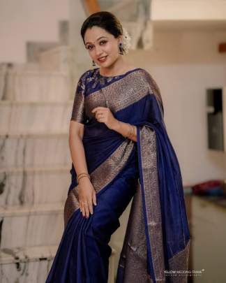 BEAUTIFUL RICH PALLU & JACQUARD WORK Lichi Silk Saree