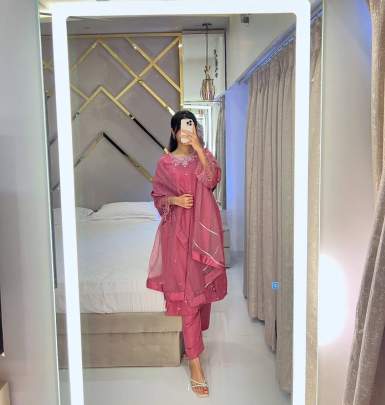 DESIGNER WEAR EXCLUSIVE 3 PIECE SUIT 010 Premium Designers kurta Pent Set