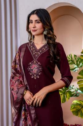 Elegant Straight Kurti Pant Dupatta Set Cotton kurti seat 