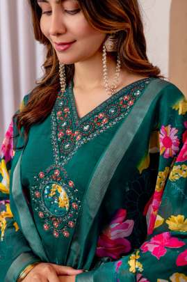Elegant Straight Kurti Pant Dupatta Set Cotton kurti seat 