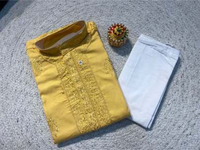 KEEPING OUR INDIAN TRADITION ALIVE Mens Kurta With Payjama