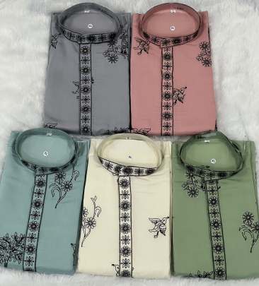 Party wear Kurtas Mens Kurta With Payjama