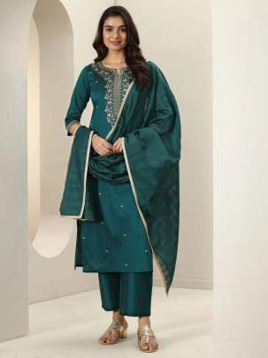 Premium Designers kurta Pent Set Premium Designers kurta Pent Set