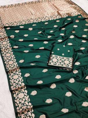 SOFT & GLOSSY SILK SAREE Silk saree