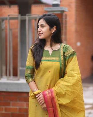 Varanika/Kasturi Premium Suit Set  Cotton kurti seat 